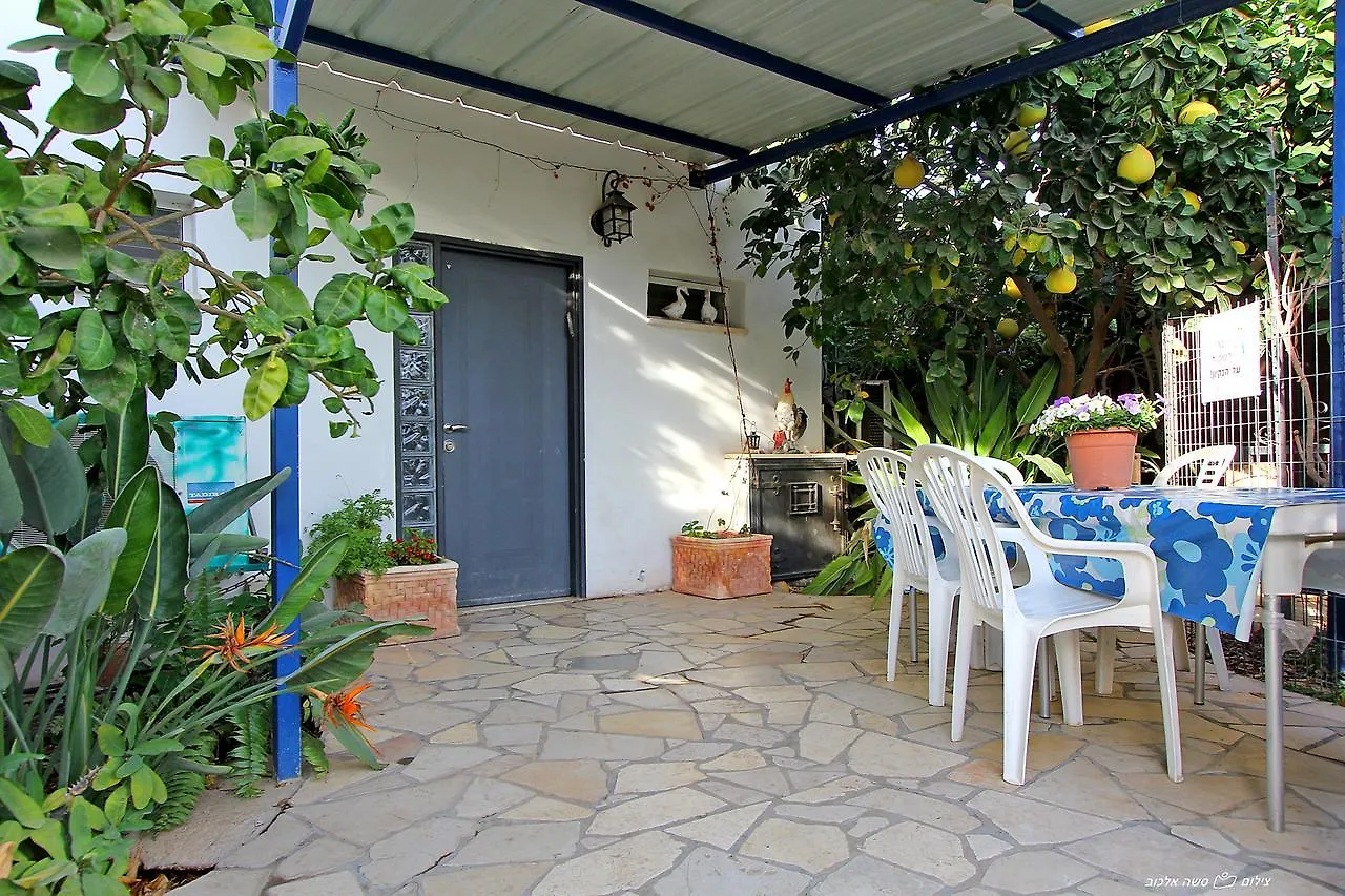Lodge דביר סוויטות: ג'קוזי כפרי ליד הכנרת Villa Migdal